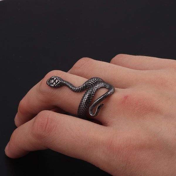 Goth Snake Ring